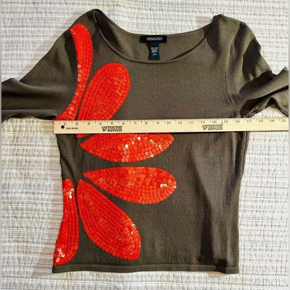 Ideology Women’s Army Green Sequin Floral Long Sleeve Knit Top Size Large L - Picture 5 of 8